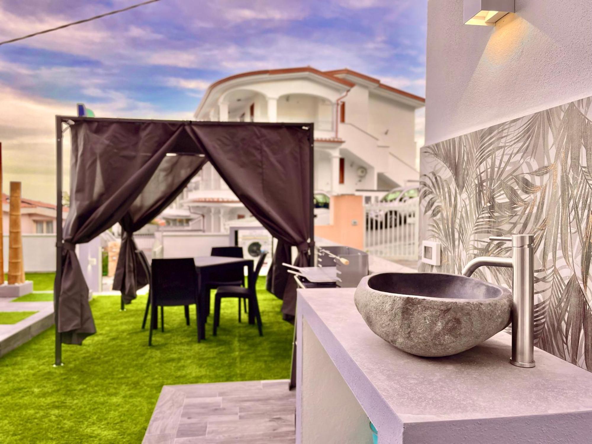 Bellavista Luxury Apartments La Caletta Exteriör bild